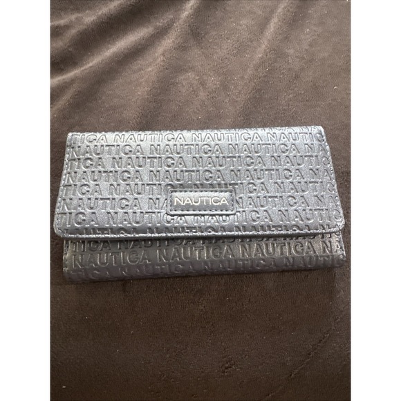 Navy Blue Embossed Logo‎ Nautica Money Manager Wallet - Picture 1 of 8